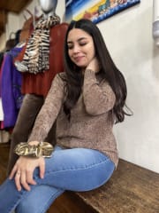 Sueter chenille cafe cuello redondo