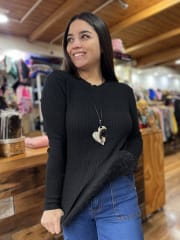 Suéter forrado tejido trenzado negro cuello redondo