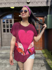 Polera Ultravioleta corazon Burdeo fucsia hojas algodon manga corta 0