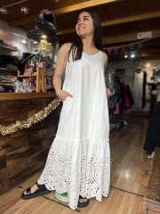 Maxi vestido blanco broderi