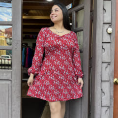 Vestido escote corazon rojo flores blancas 0