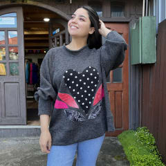 Sueter Olivia corazon lanilla gris negro puntitos blancos 0