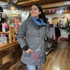 Abrigo Softshell marengo colibrí impermeable y termico 0