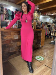 Maxidress Yaritza canuton fucsia vuelo en mangas