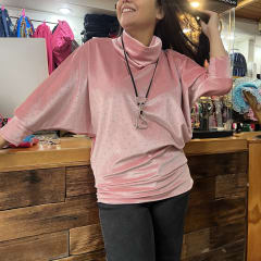 Poleron Maritza velvet palo rosa mini tachas