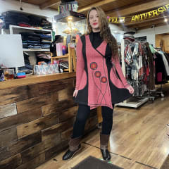Abrigo Kisu doble cruce coral negro