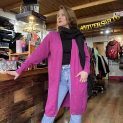 Cardigan spandex magenta con bolsillos 0