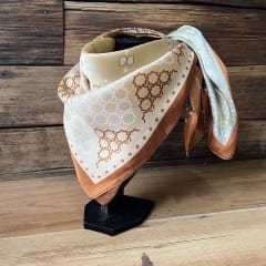 Pañuelo seda 70*70 cms mosaico tribal bordes cafe 0