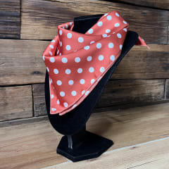 Pañuelo seda 50*50 cms rojo lunares blancos