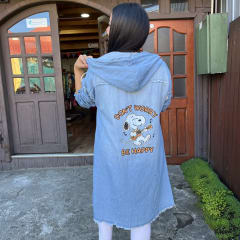 Bluson denim snoopy celeste con capucha