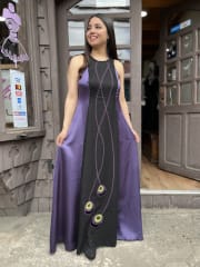 Vestido Kisu fiesta largo central morado negro