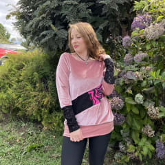 Poleron Mariela velvet palo rosa encaje negro cebra fucsia 0