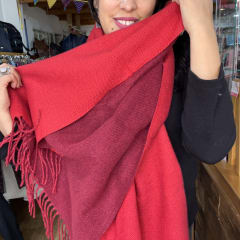 Bufanda cashmere reversible rojo italiano 0