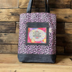 Tote Bag Tu vocacion inspira animal print fucsia