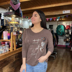 Polera 3 corazones brillo chocolate 0