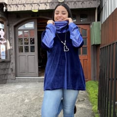 Poleron Paola velvet azul y  brillo 0