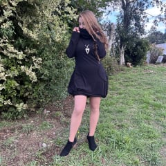 Vestido globo cachemira negro con cuello