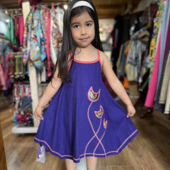 Vestido kisu niña pabilo morado coral lino 0