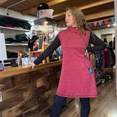Vestido Kisu Pichoy rojo sin mangas