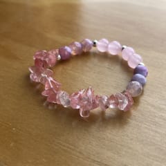 Pulsera piedras chip cuarzo cherry, rosa y agatas