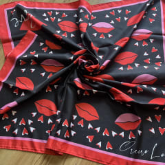 Pañuelo seda 90*90 cms Oreiro love bocas negro y rojo 0