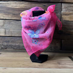 Pañuelo gasa 56*64 cms rosado flores y circulos 0