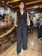 Enterito cruzado botones negro con bolsillos 0