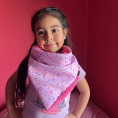 Bandana Isidora Snoopy flor fucsia 0