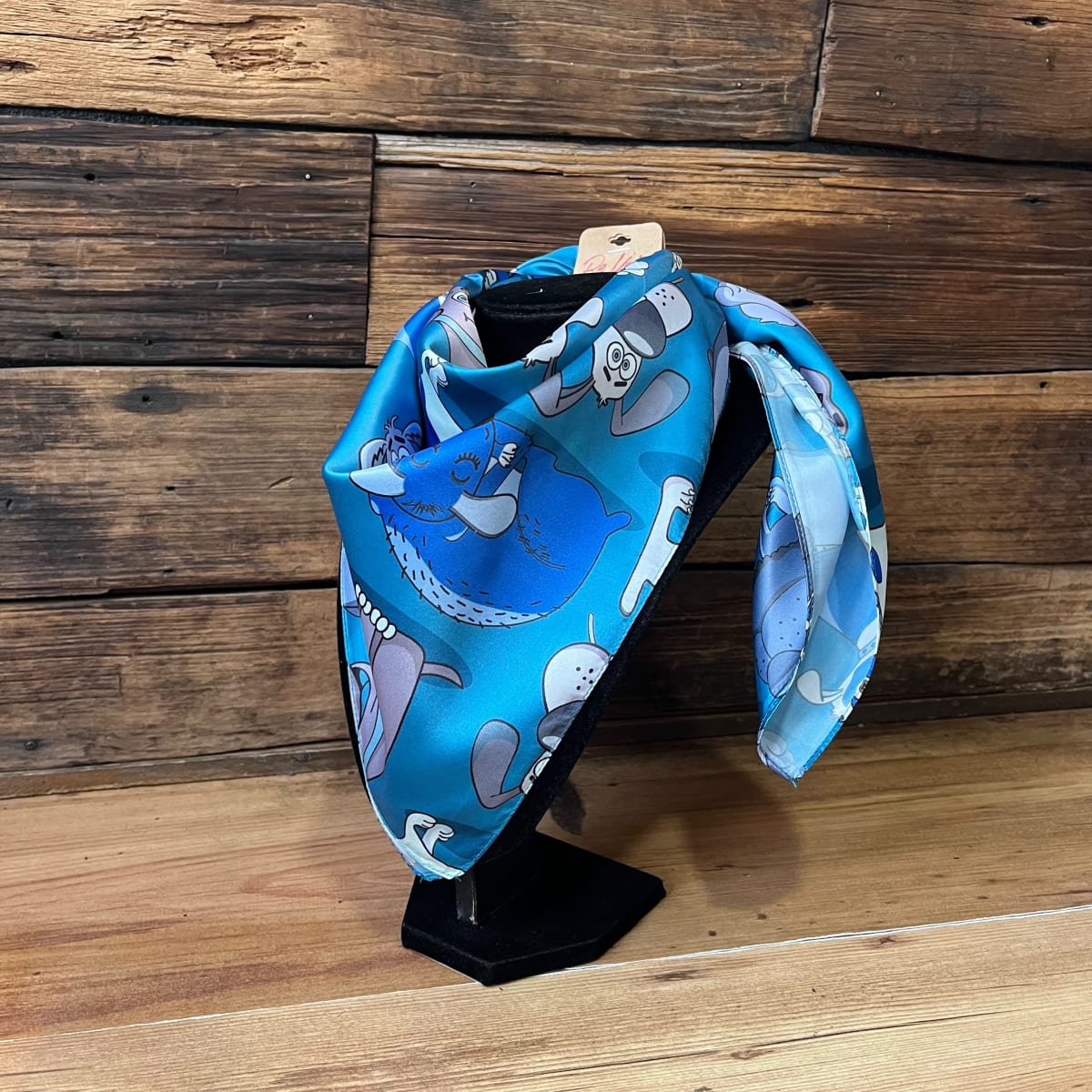 Pañuelo seda 70*70 cms perritos azul turquesa2
