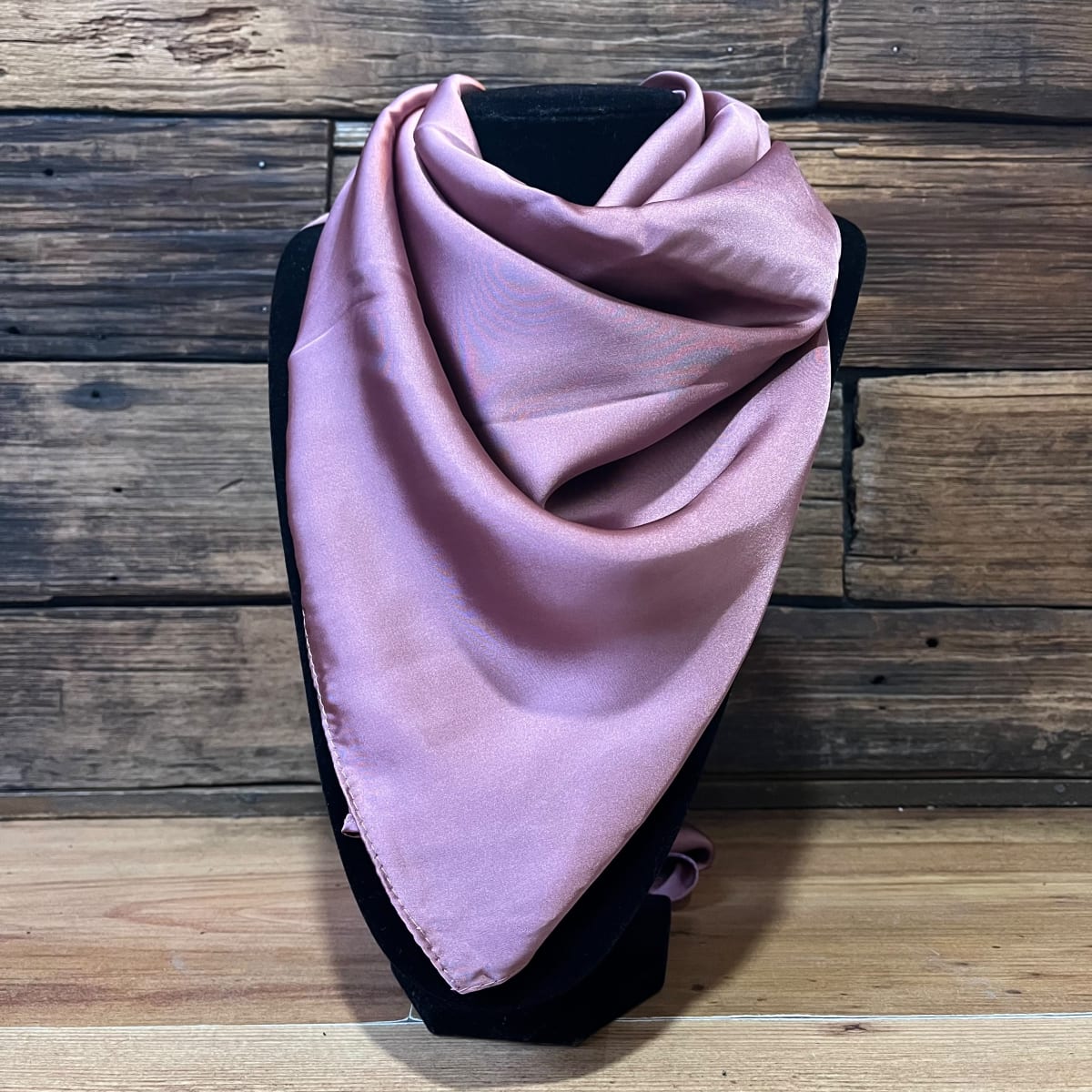 Pañuelo seda 90*90 cms malva rosa2