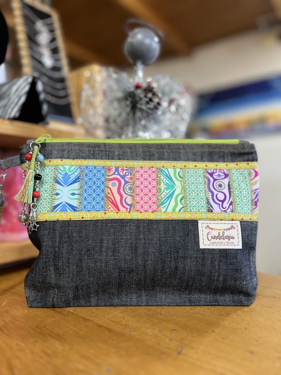 Estuche XL mosaico mezclilla y algodon con asa desmontable2