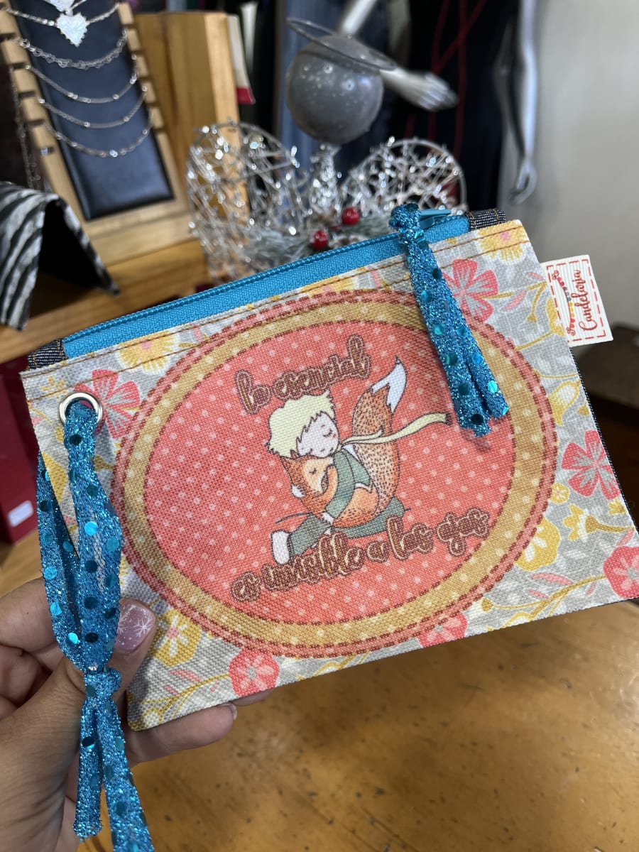 Monedero XL sublimado El Principito variedad de colores1
