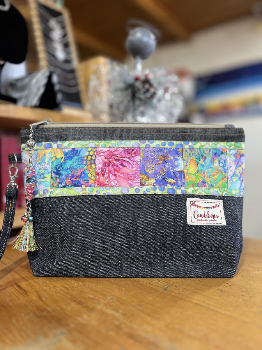 Estuche XL mosaico mezclilla y algodon con asa desmontable4