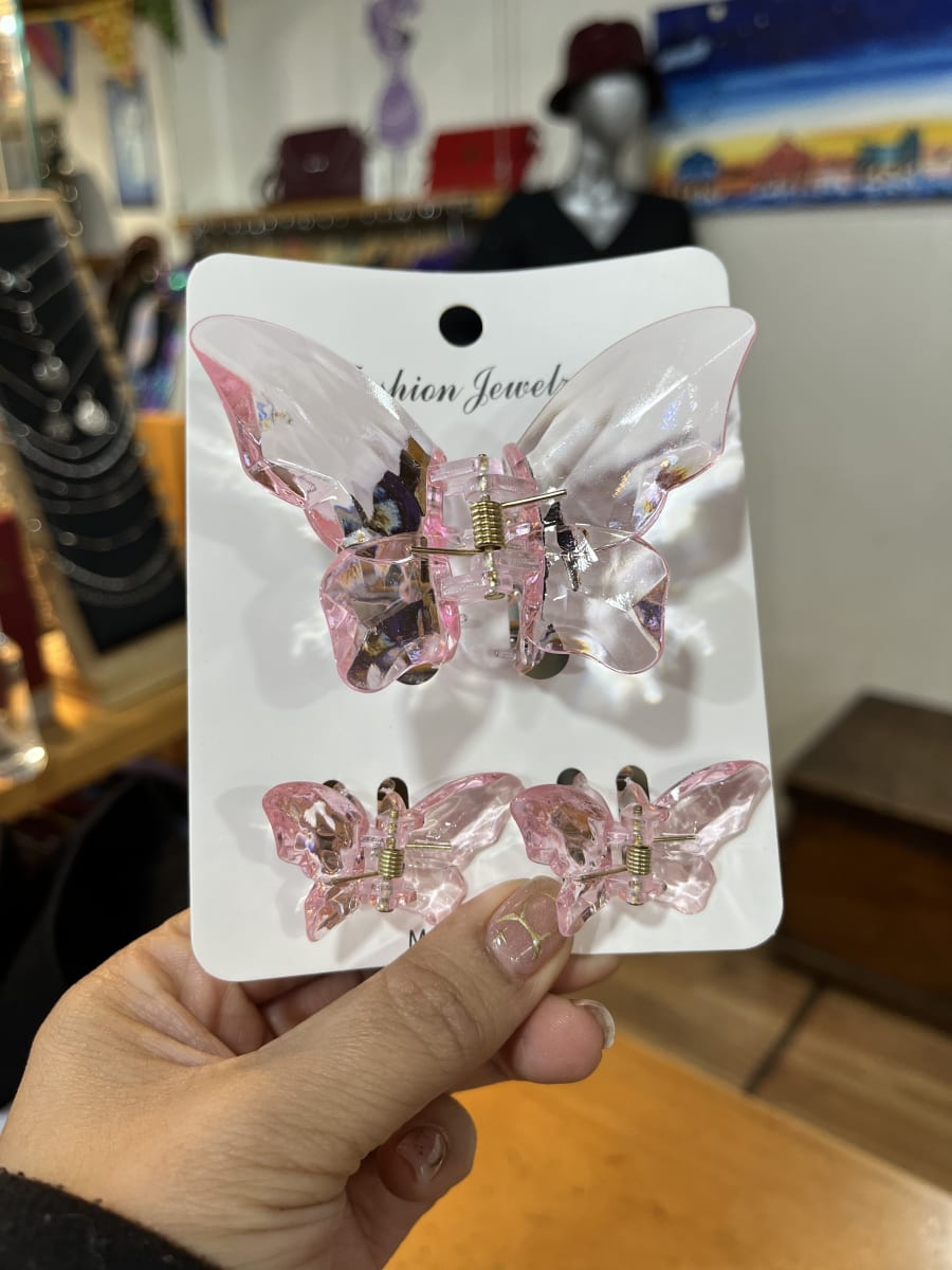 Set 3 tiburones mariposas  para el cabello variedad de colores3