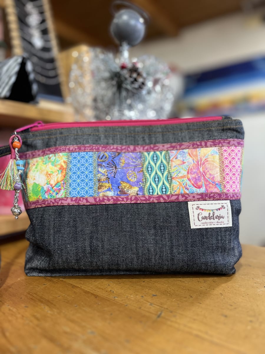Estuche XL mosaico mezclilla y algodon con asa desmontable7