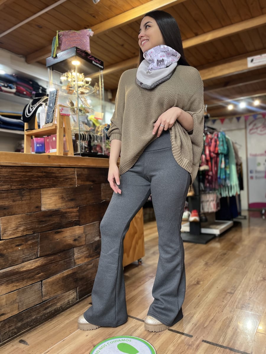 Calza forrada flare marengo alto invierno2