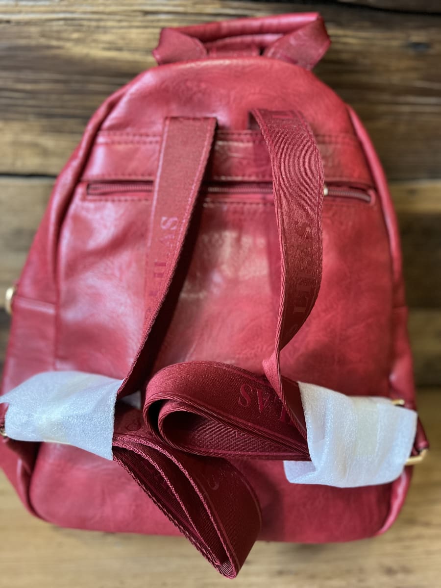 Mochila Lilas rojo con broche dorado2