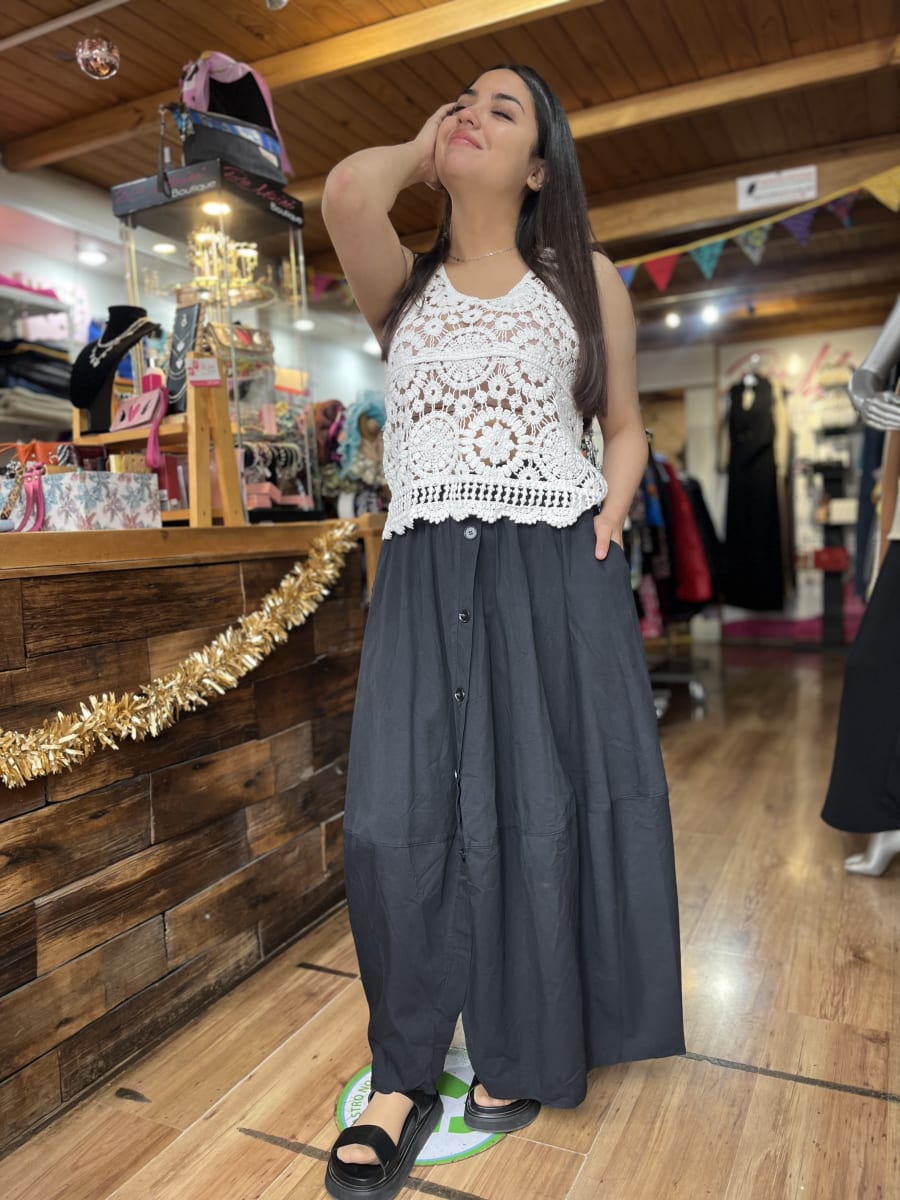 Maxi falda viscosa negro con botones3