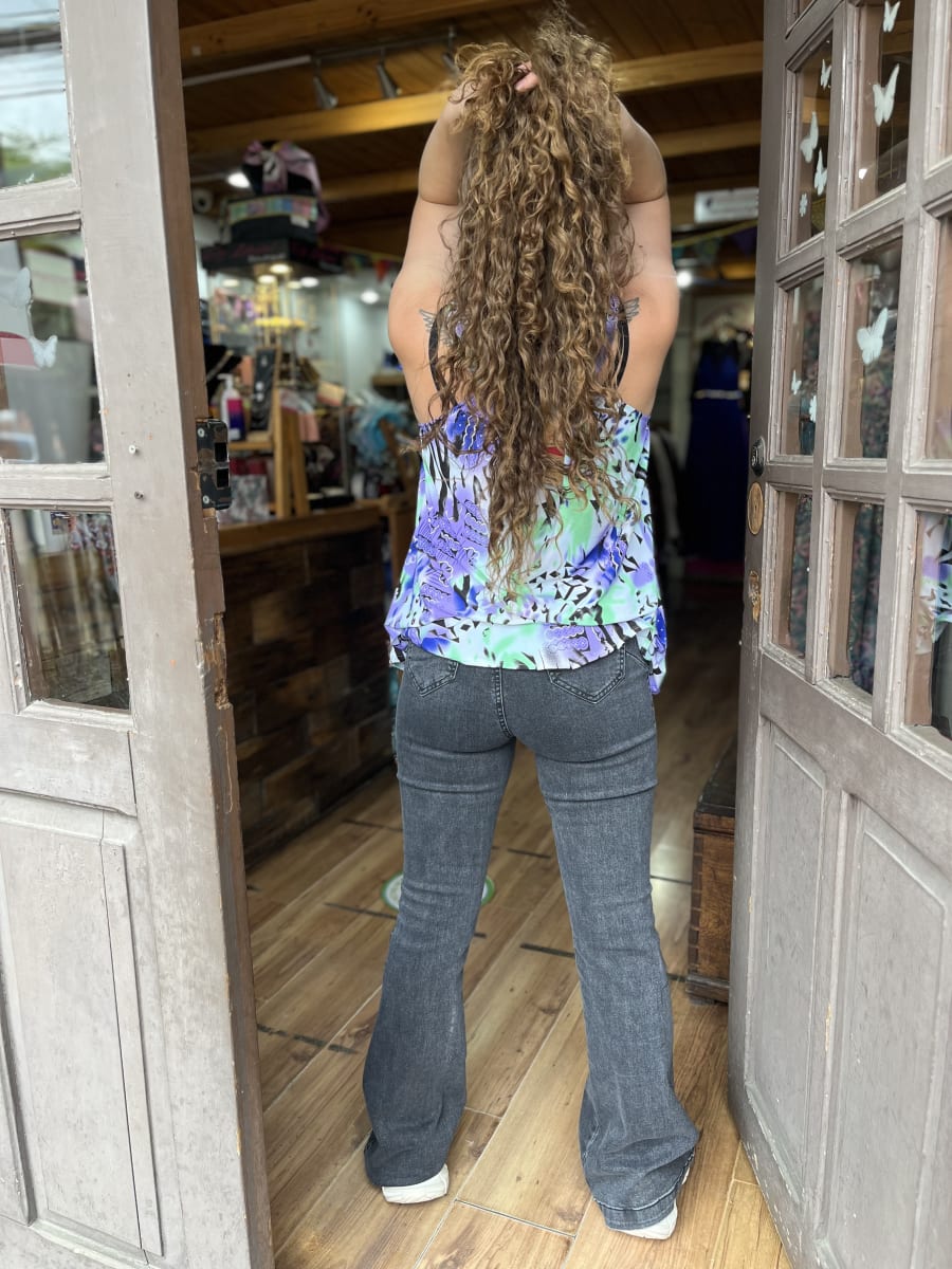 Top Tyty sin mangas lila y verde menta flor1