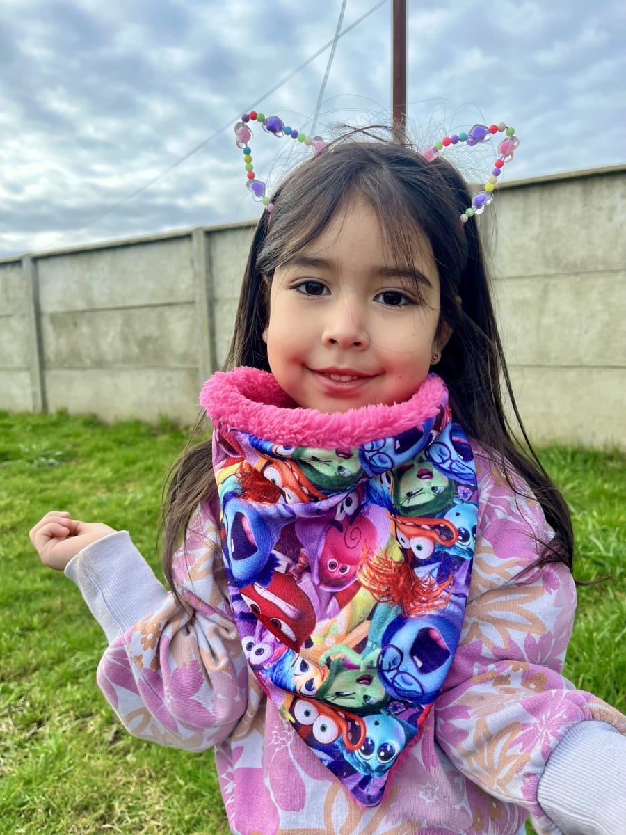 Bandana Isidora niña intensamente grandes variedad de colores1