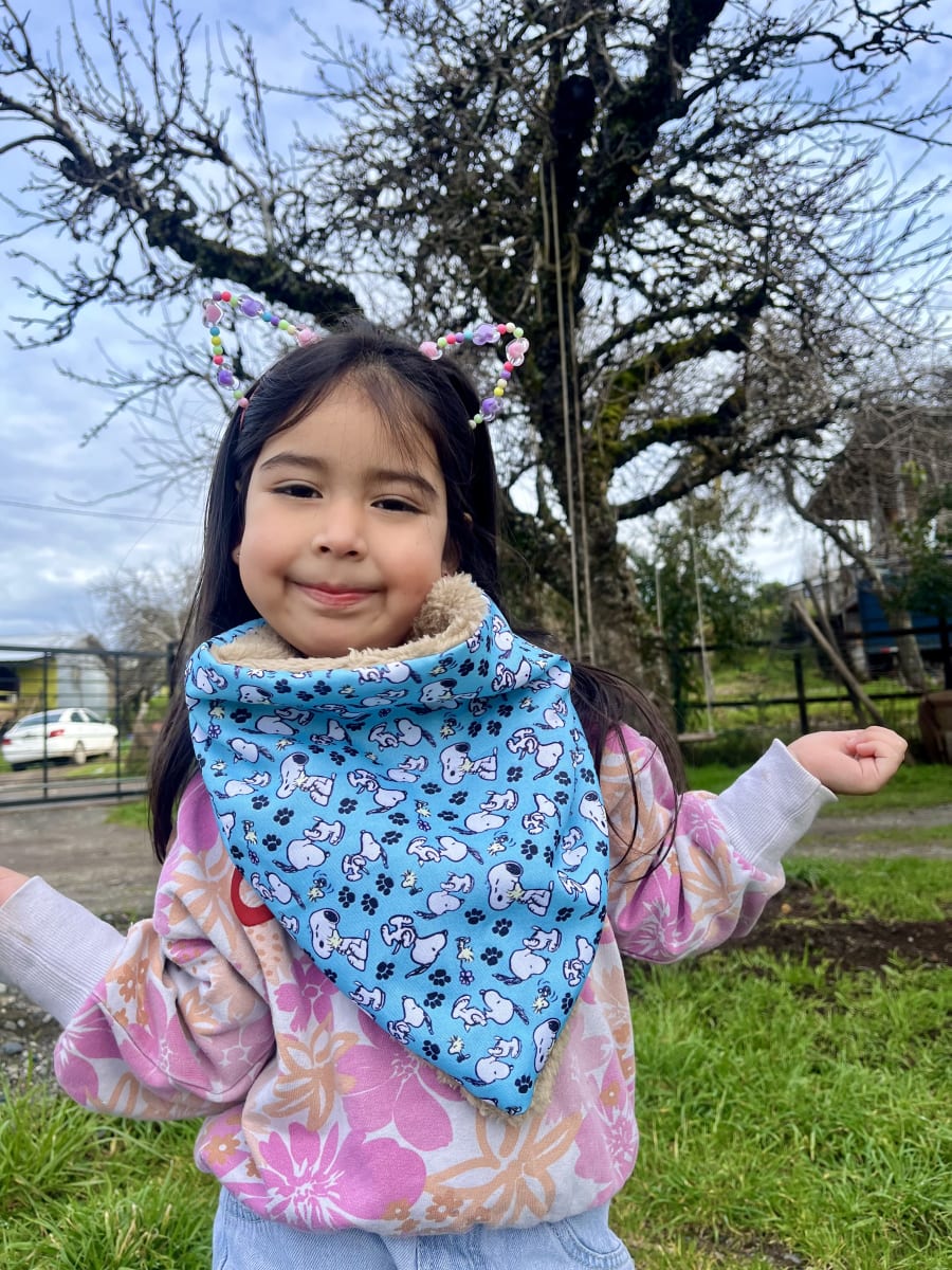 Bandana Isidora niña Snoopi variedad de colores1