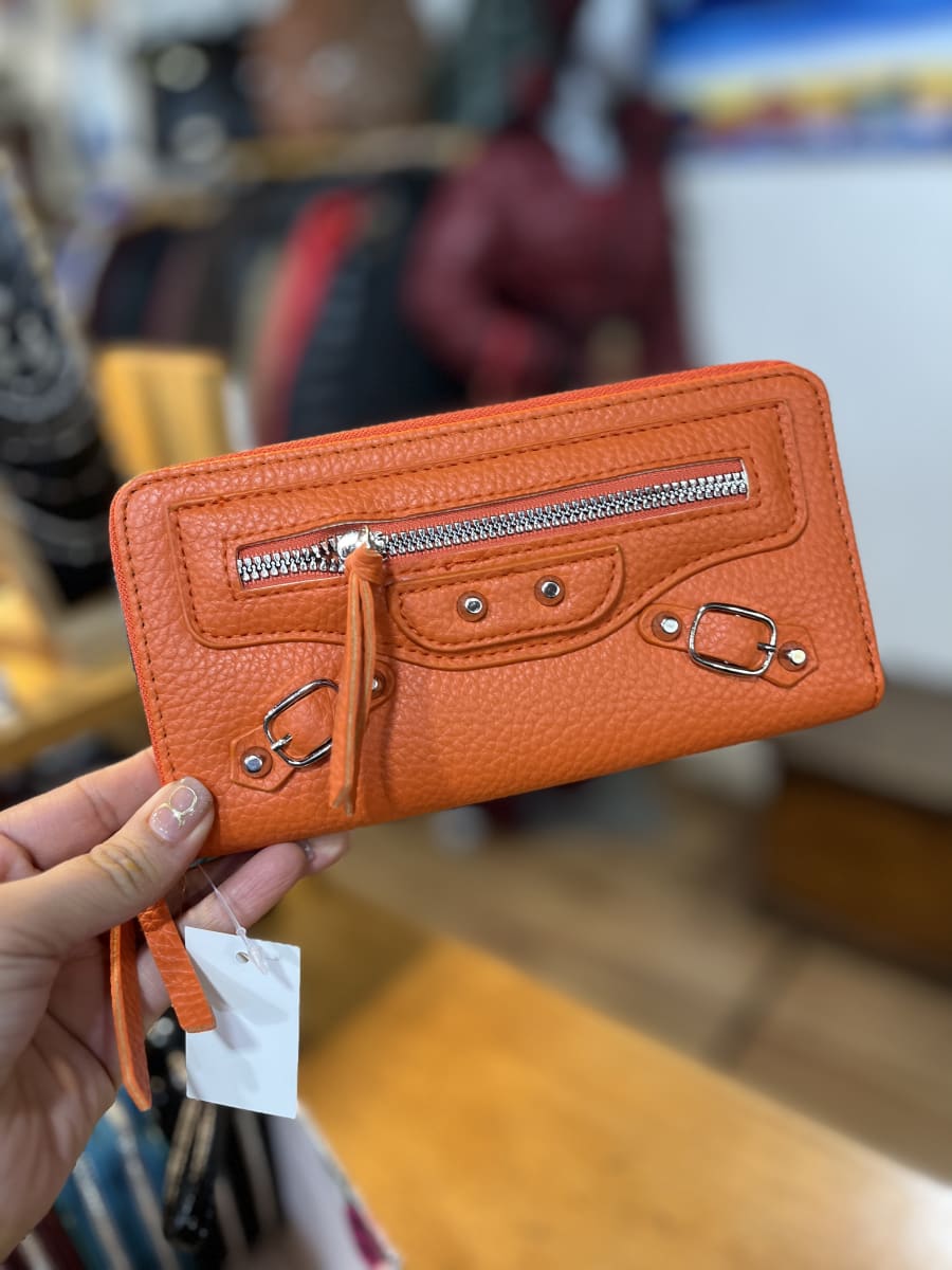 Billetera eco cuero larga naranjo1