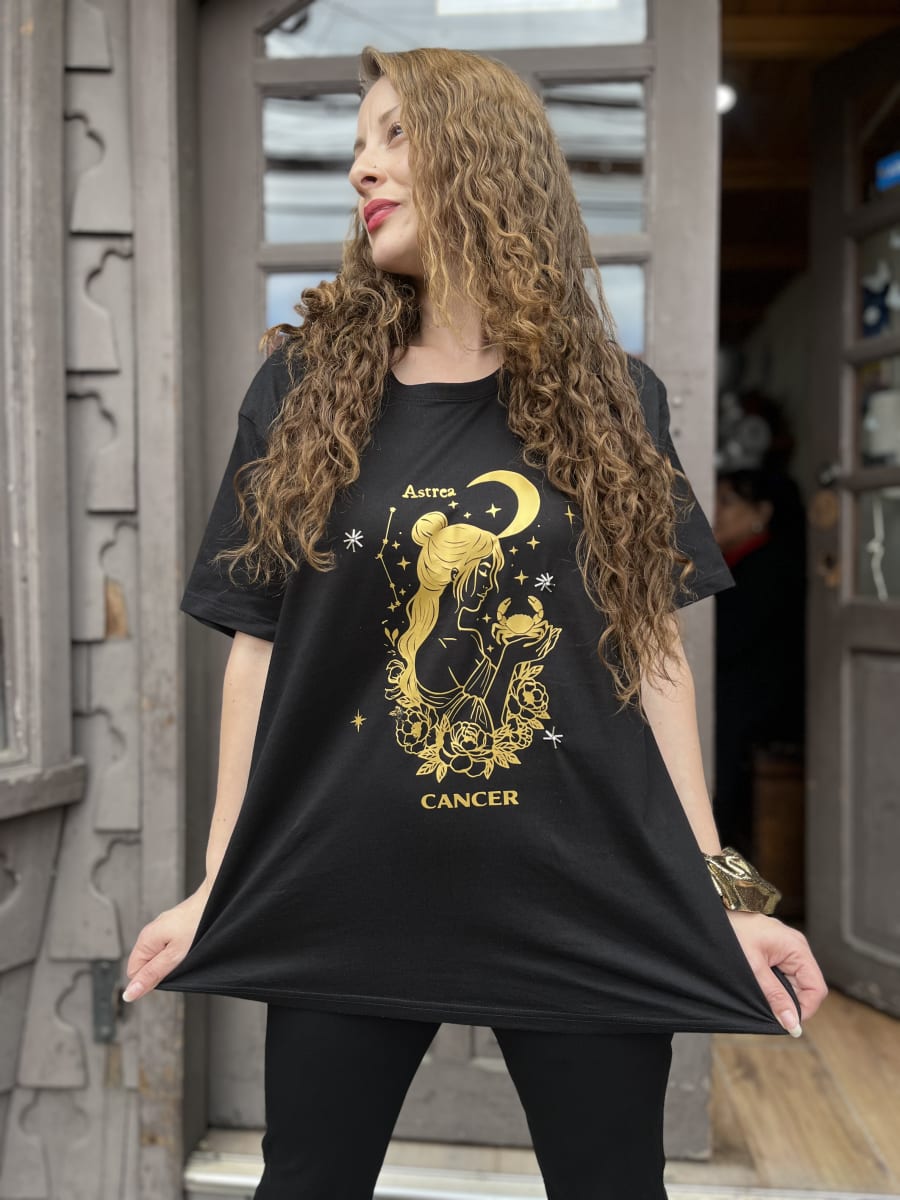 Polera Astrea zodiaco Cancer manga corta1