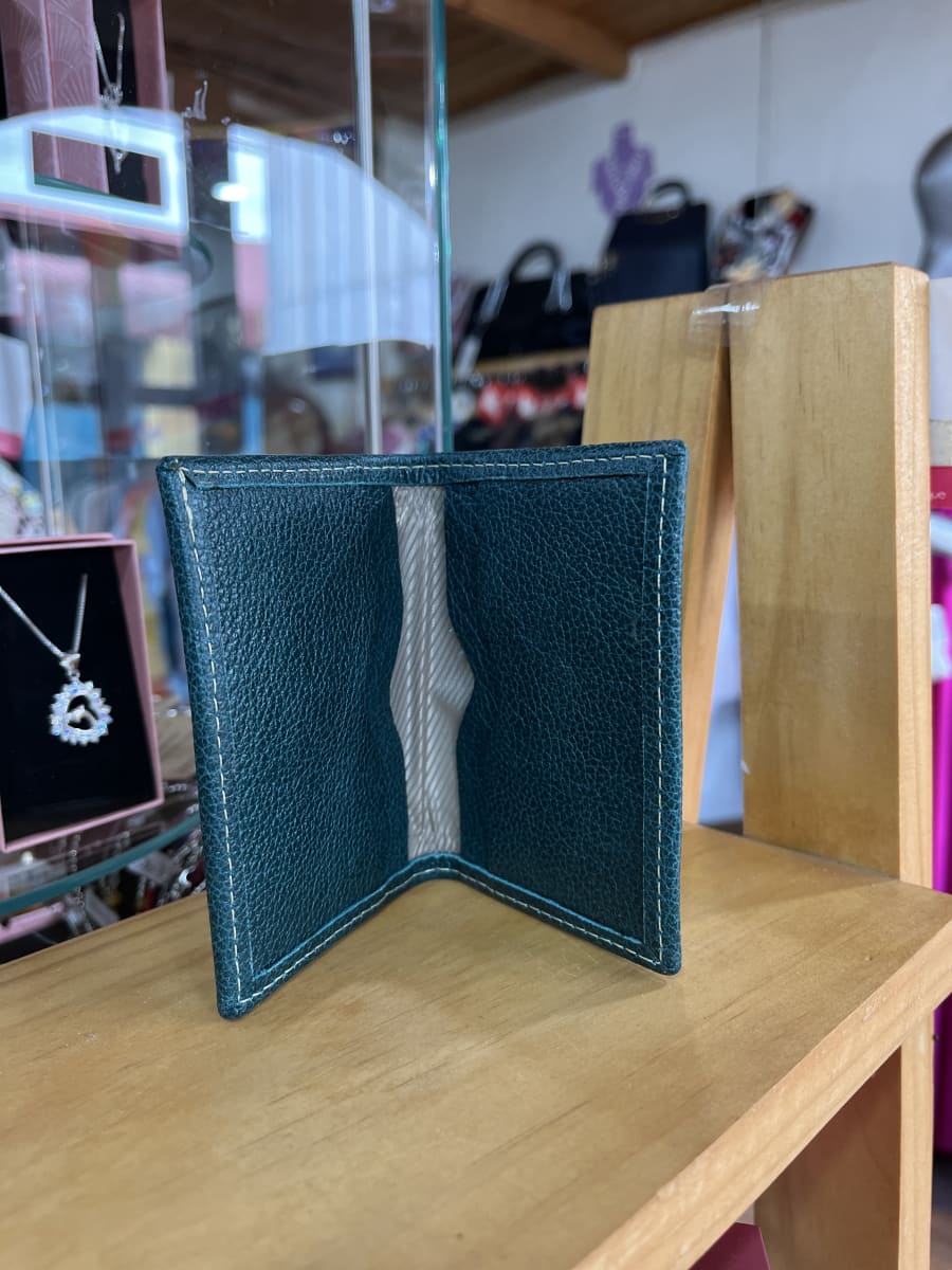 Tarjetero cuero verde esmeralda 23