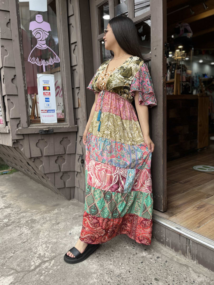 Maxi vestido India seda patchwork naranjo rosado manga mariposa1