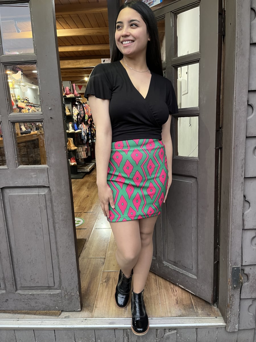 Mini falda Lizette estampado verde rombos fucsia1