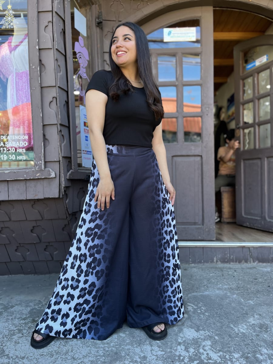 Palazzo crepé marino animal print pretina elasticada1