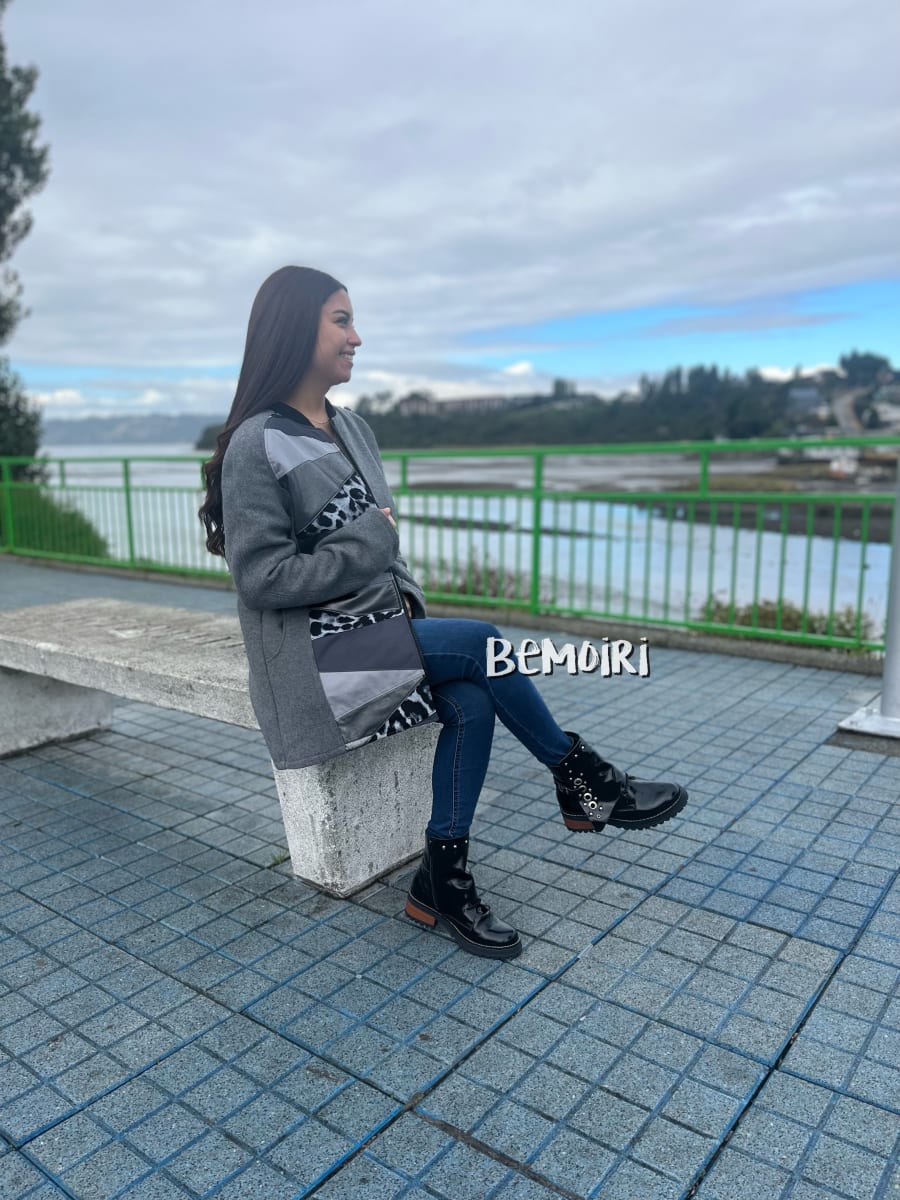 Chaquetón Santa patchwork gris print2