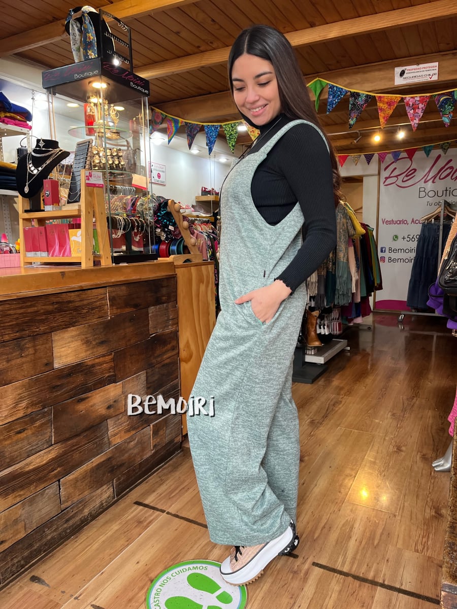 Jardinera Ginna verde agua lanilla italiana4