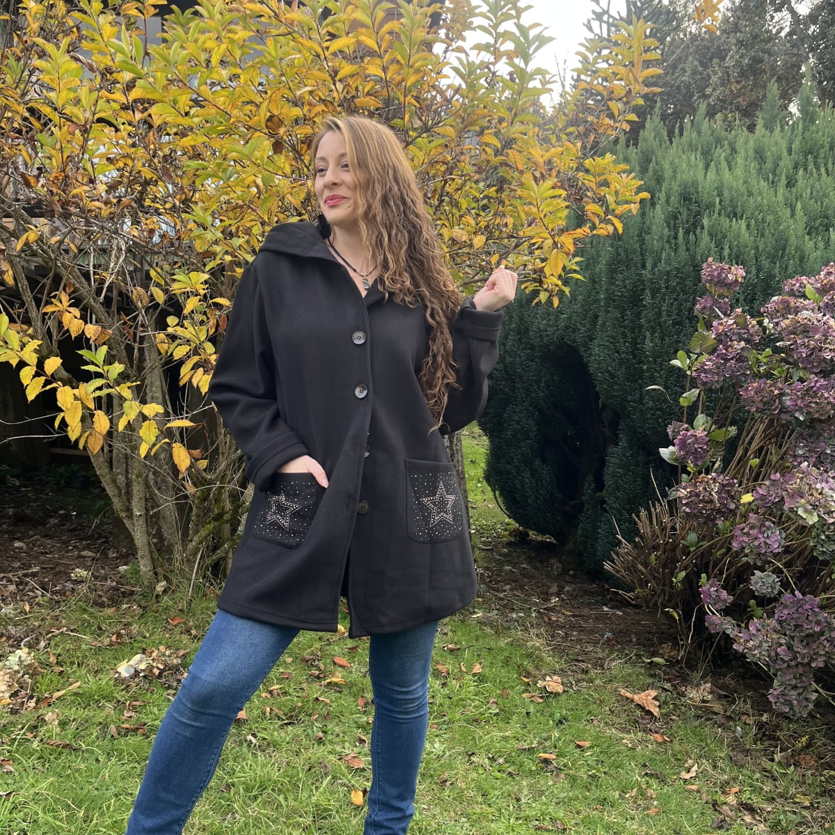 Chaqueta paño negro con estrella y botones1
